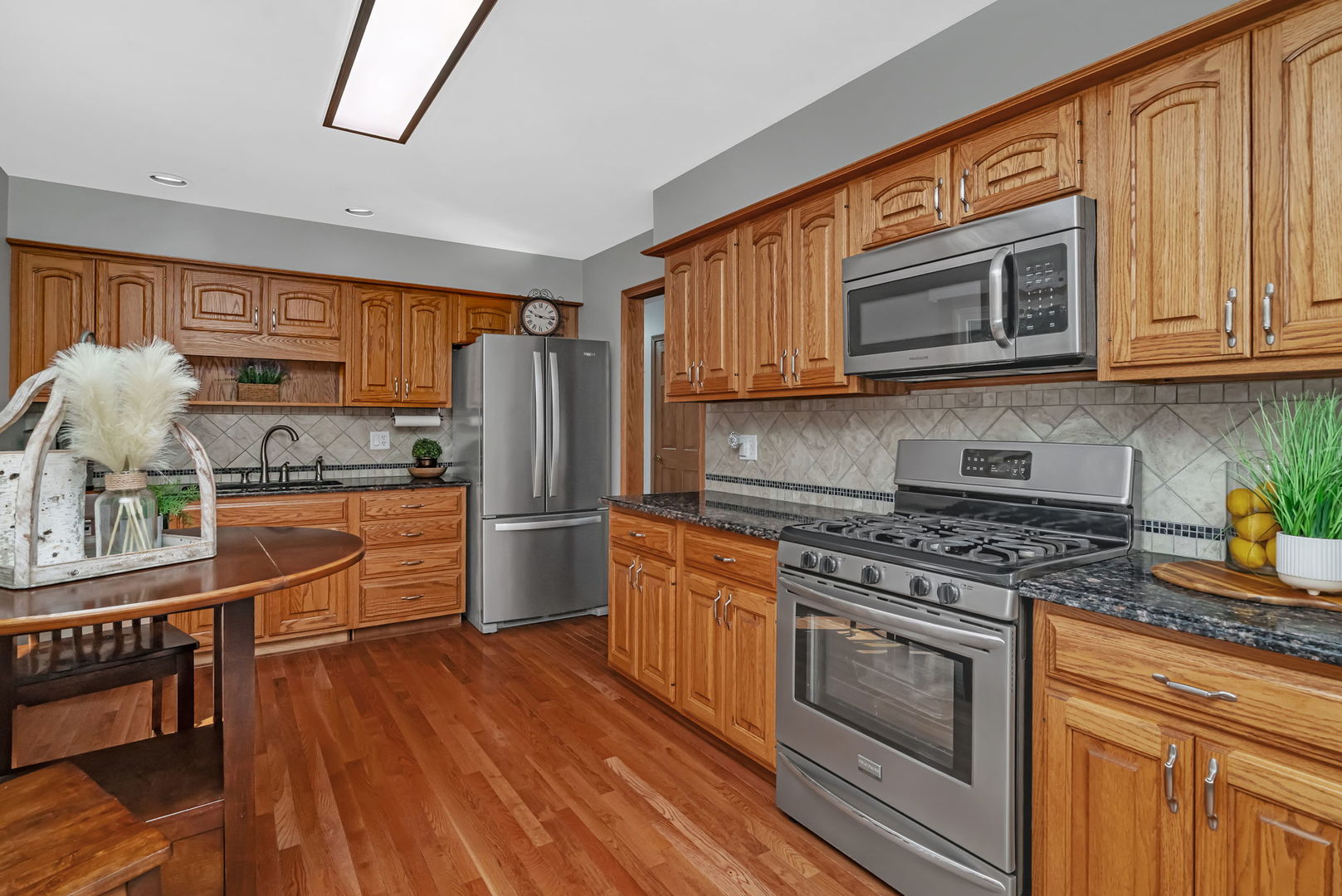 6175 E South Prairie Drive, Morris, IL 60450