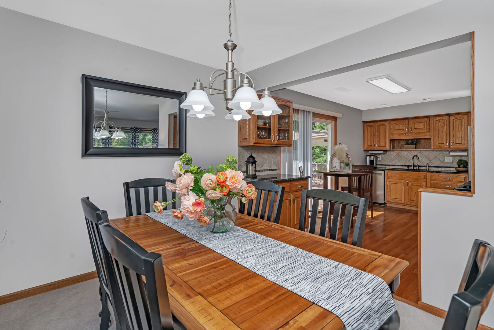 6175 E South Prairie Drive, Morris, IL 60450
