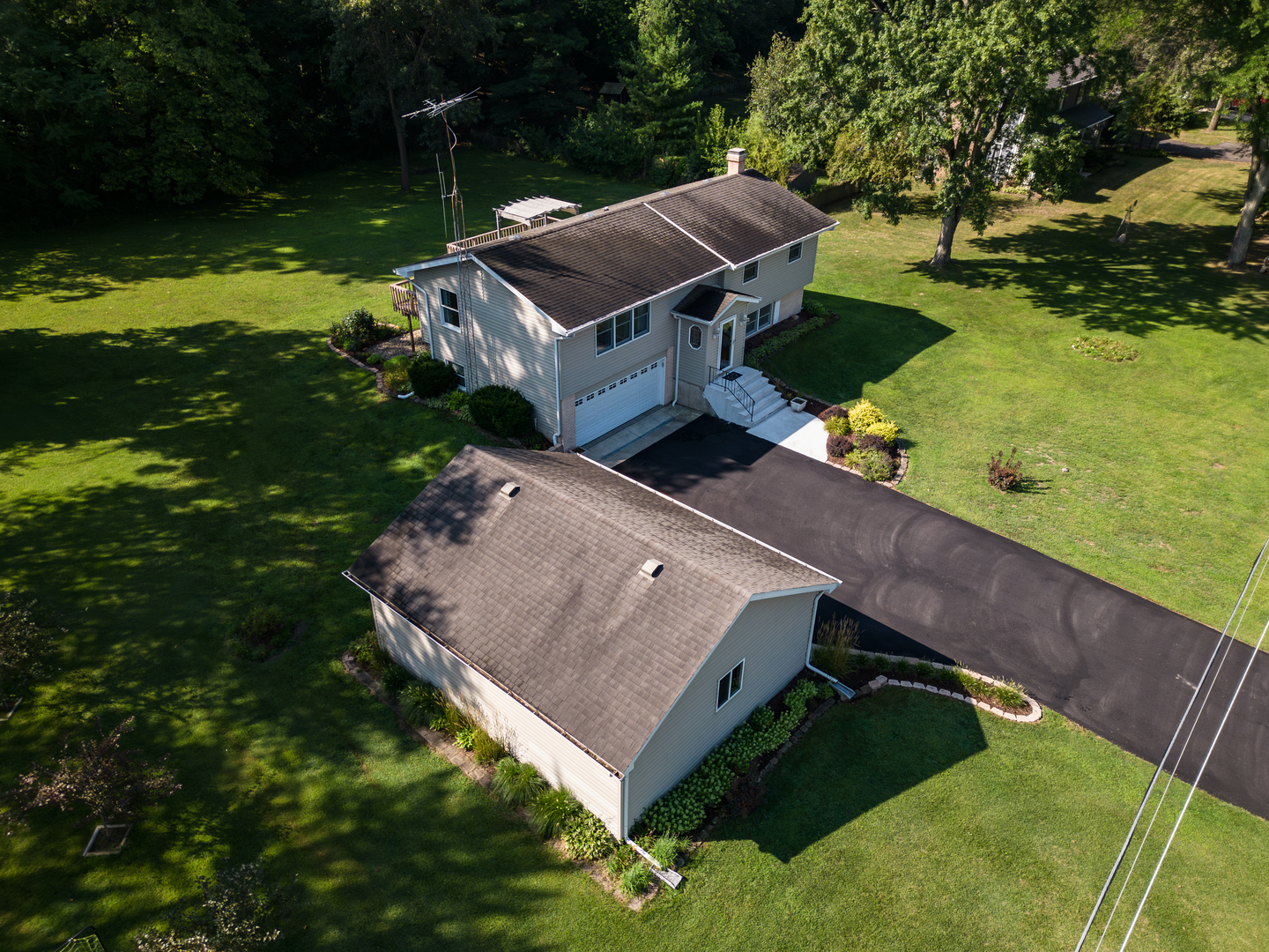 6175 E South Prairie Drive, Morris, IL 60450