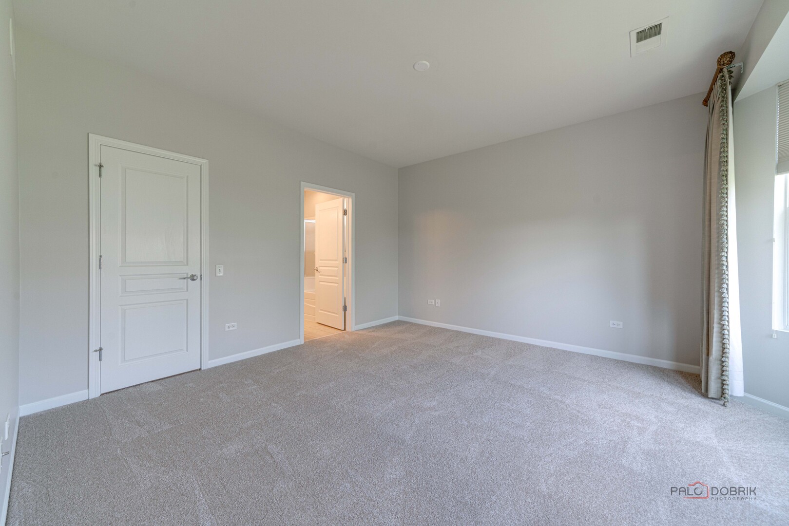 3293 Epstein Circle, Mundelein, IL 60060