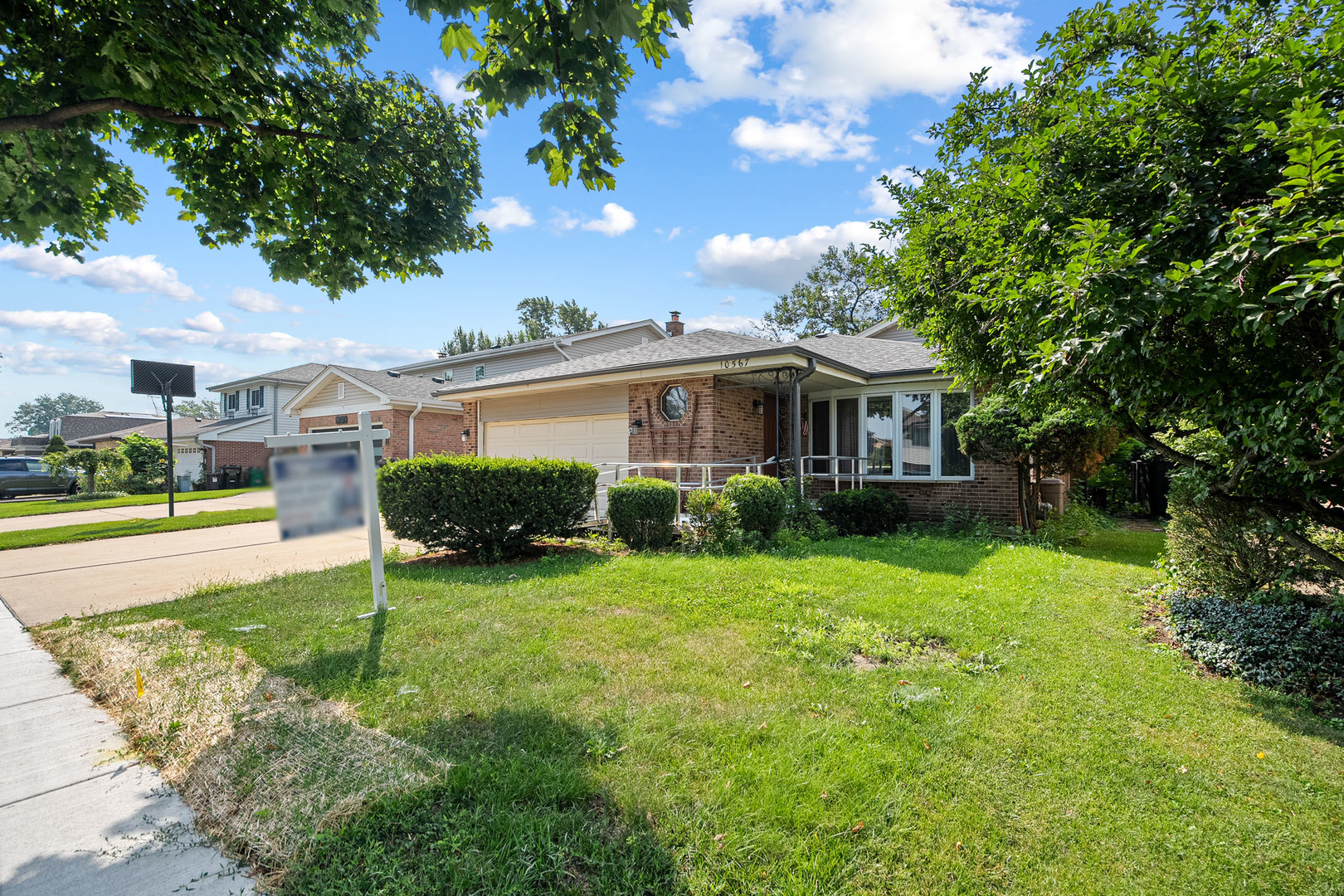 10567 Waterford. Drive, Westchester, IL 60154