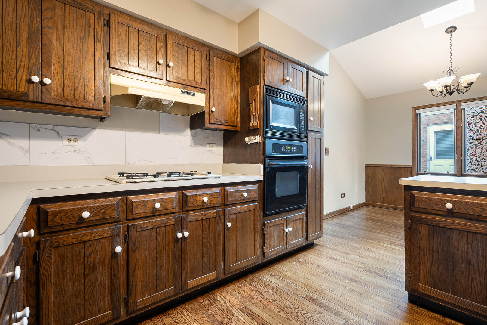 10567 Waterford. Drive, Westchester, IL 60154
