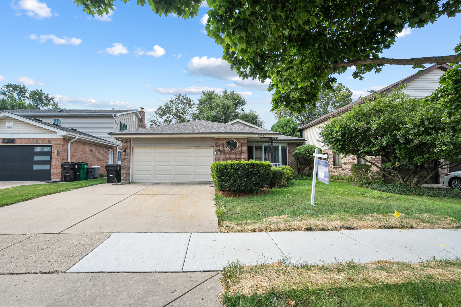 10567 Waterford. Drive, Westchester, IL 60154