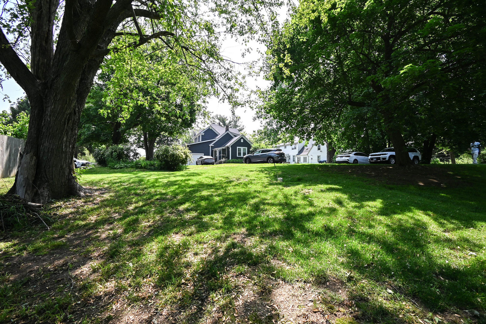 2350 N Lewis Avenue, Waukegan, IL 60087