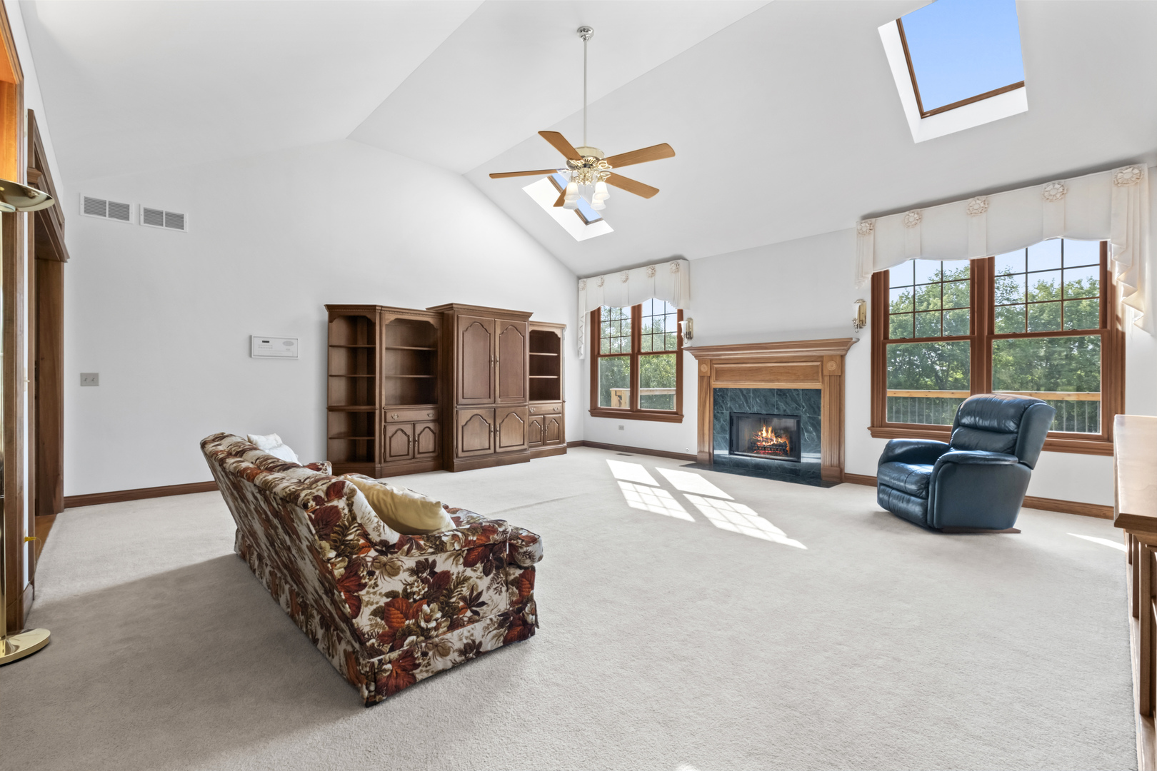 15785 N Gorham Lane, Wadsworth, IL 60083