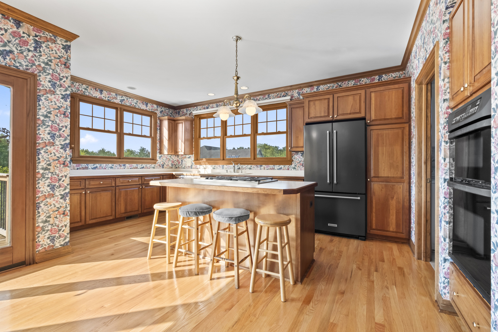 15785 N Gorham Lane, Wadsworth, IL 60083