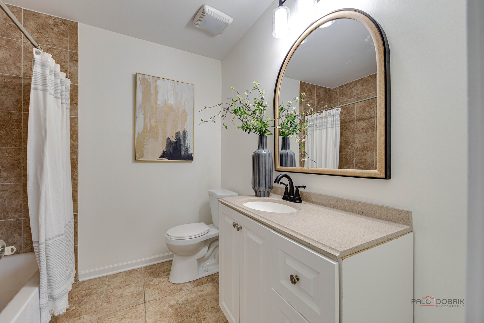 231 Sunset Court #231, Vernon Hills, IL 60061