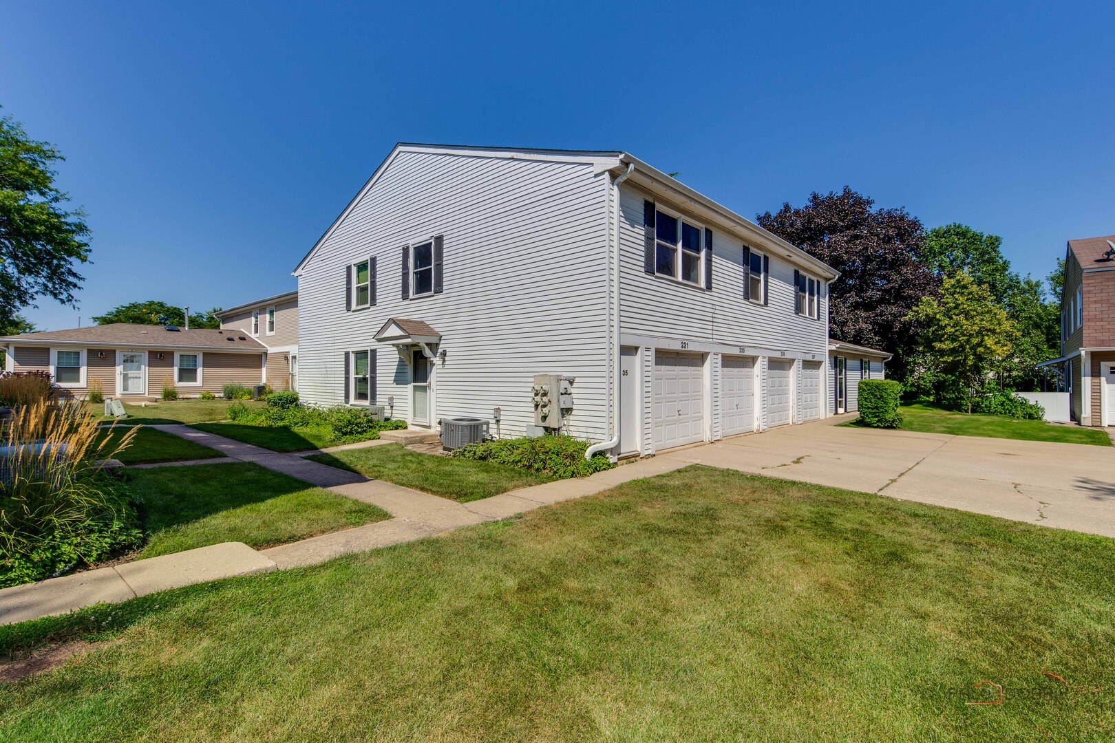 231 Sunset Court #231, Vernon Hills, IL 60061