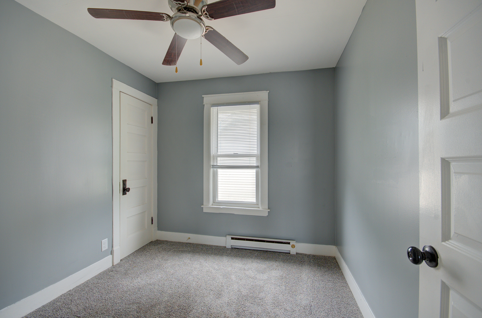 813 Woods Avenue #2, Joliet, IL 60436