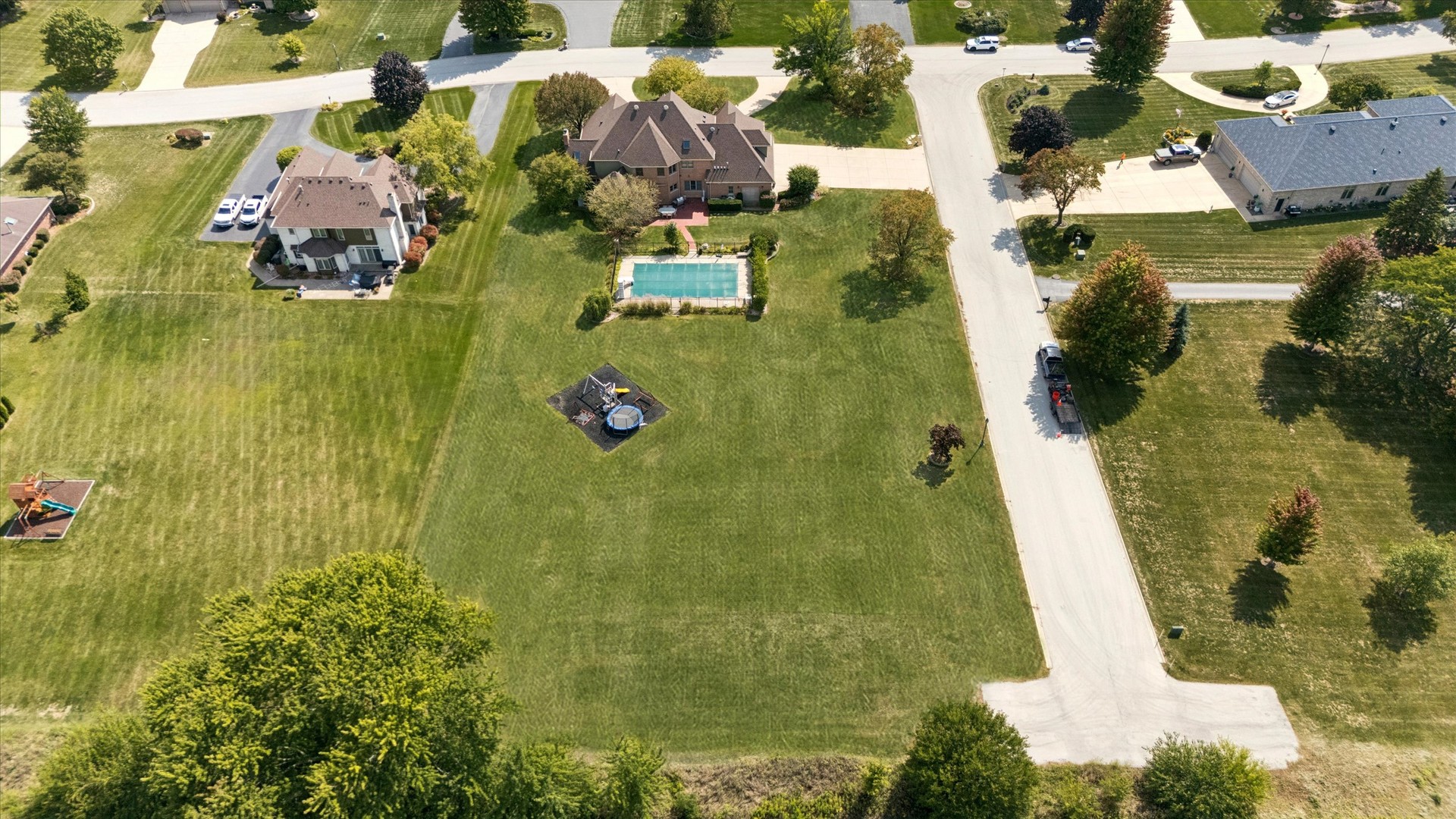 7258 W James Lane, Monee, IL 60449