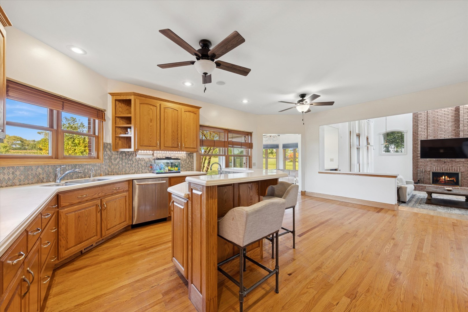 7258 W James Lane, Monee, IL 60449