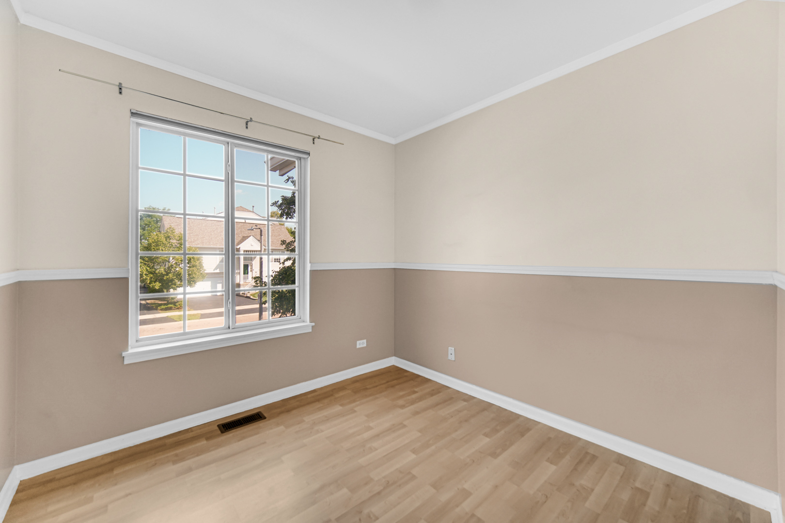 3356 Ravinia Circle, Aurora, IL 60504