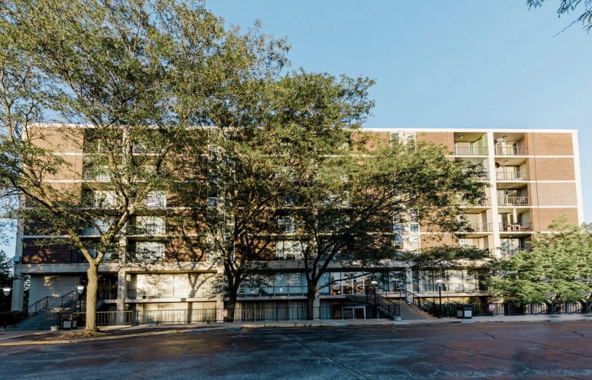 1043 S YORK Road #209, Bensenville, IL 60106