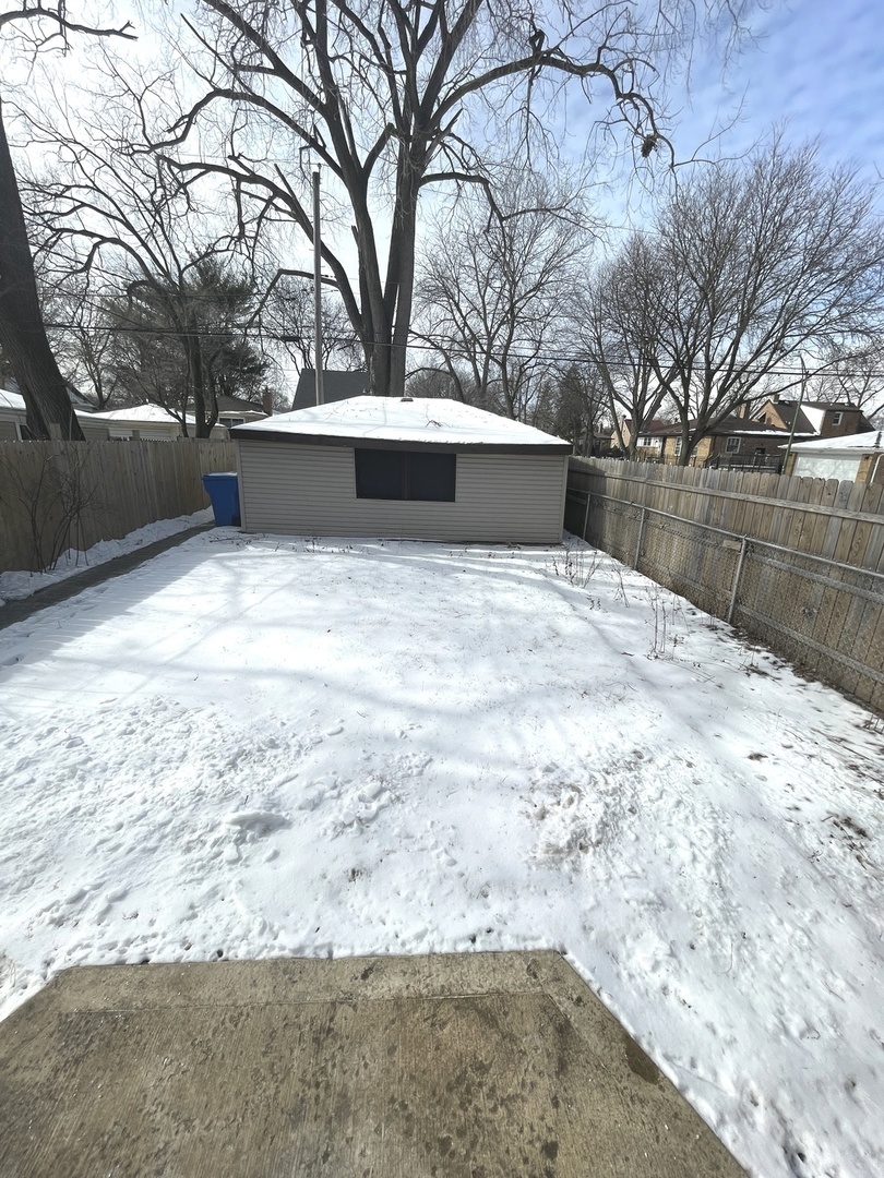 12600 S Wallace Street, Chicago, IL 60628