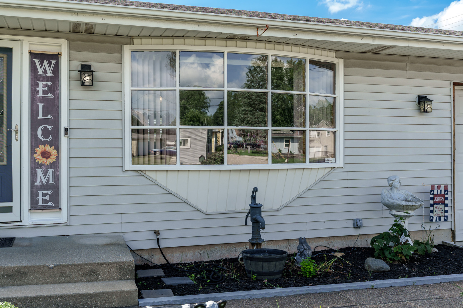 8424 Victory Lane, Machesney Park, IL 61115