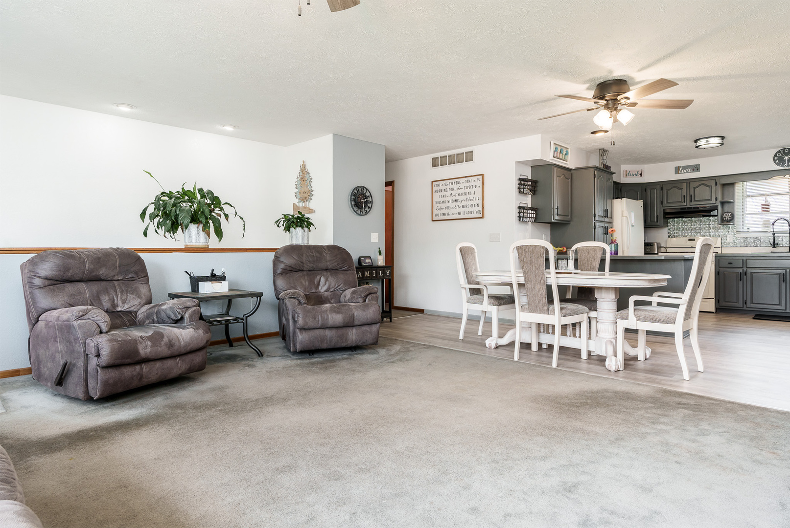 8424 Victory Lane, Machesney Park, IL 61115