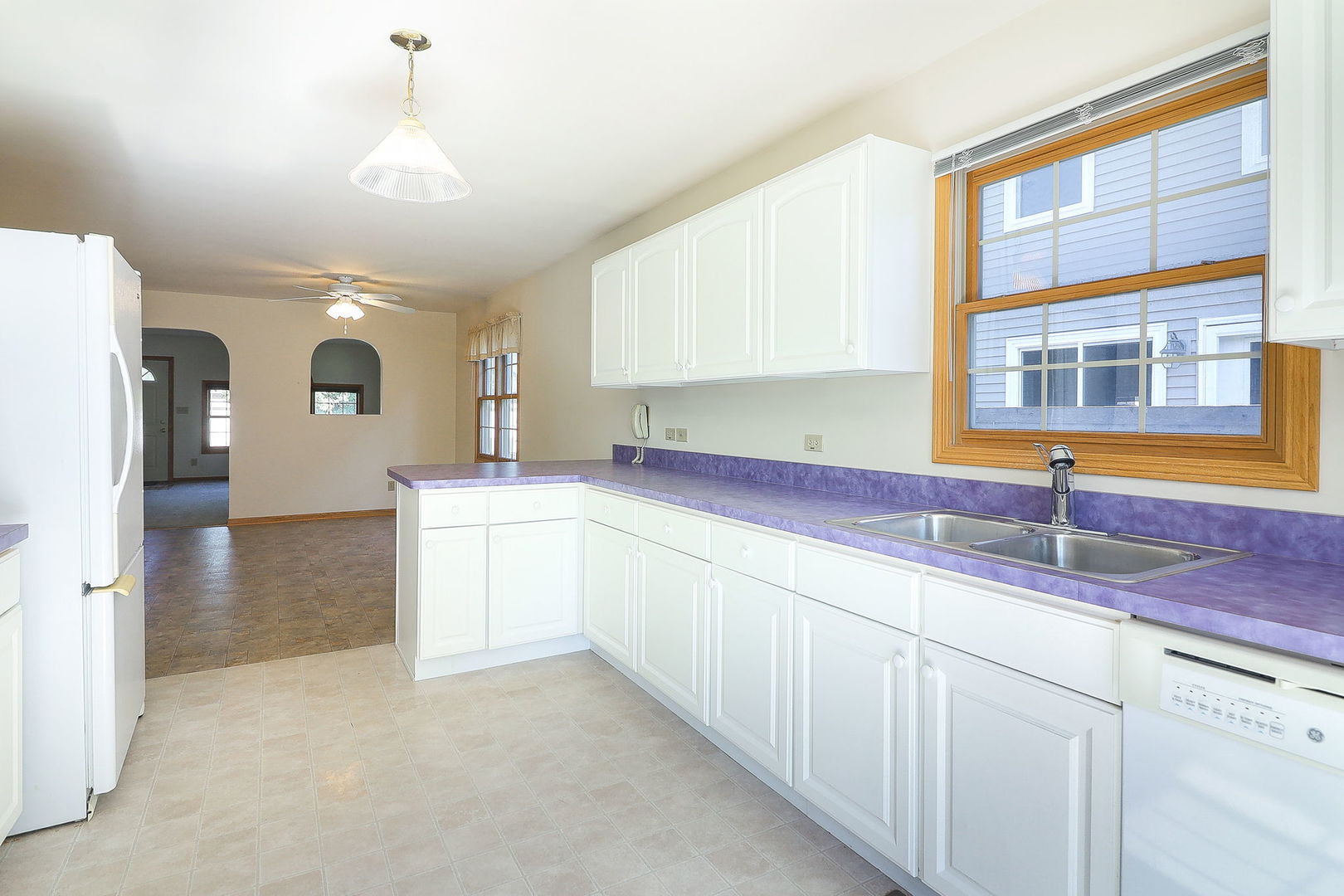 1418 Coral Bell Drive, Joliet, IL 60435