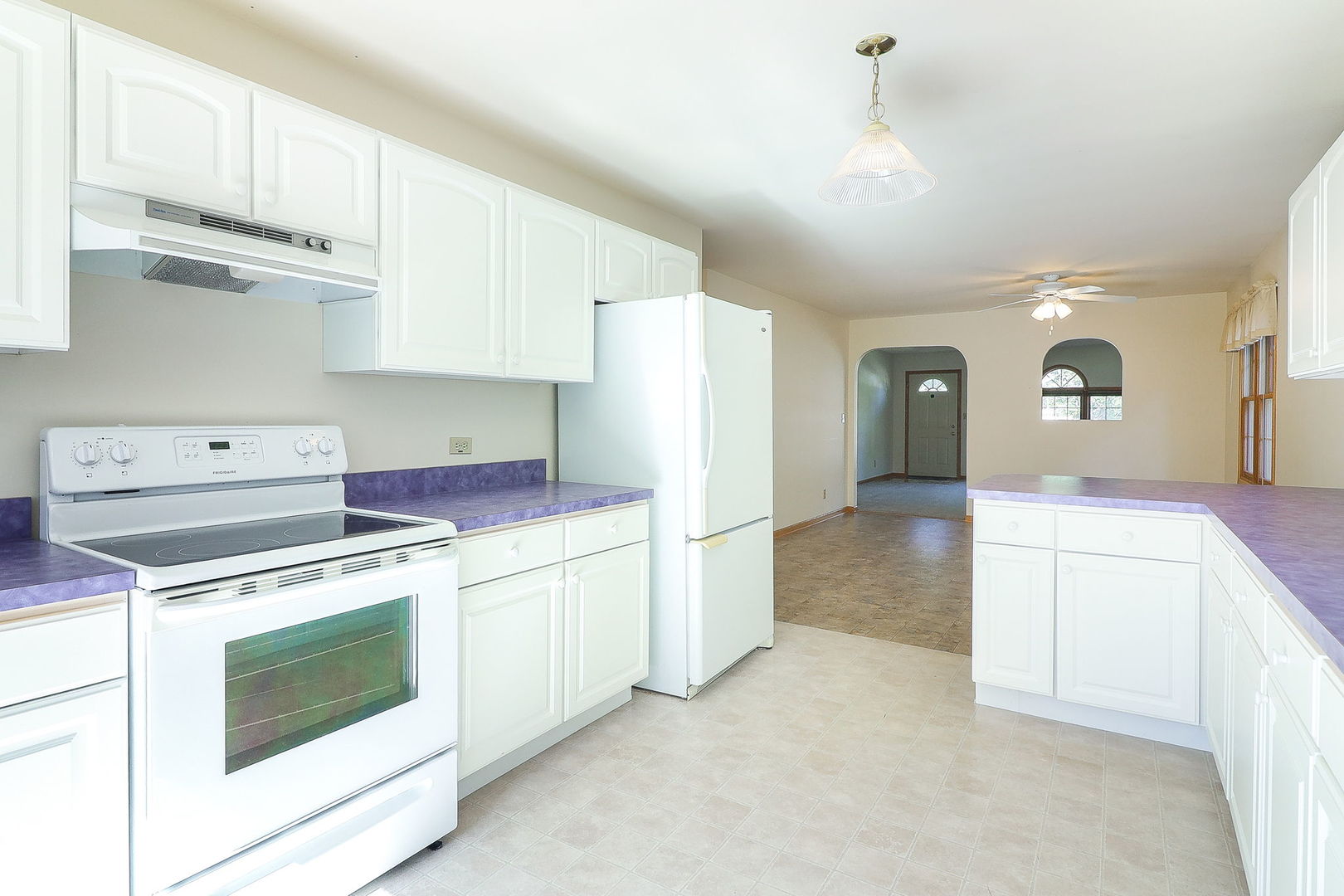 1418 Coral Bell Drive, Joliet, IL 60435