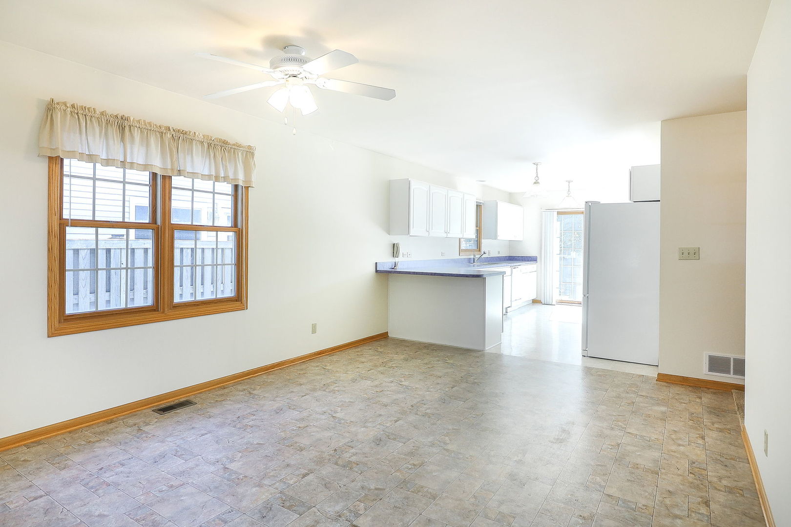 1418 Coral Bell Drive, Joliet, IL 60435