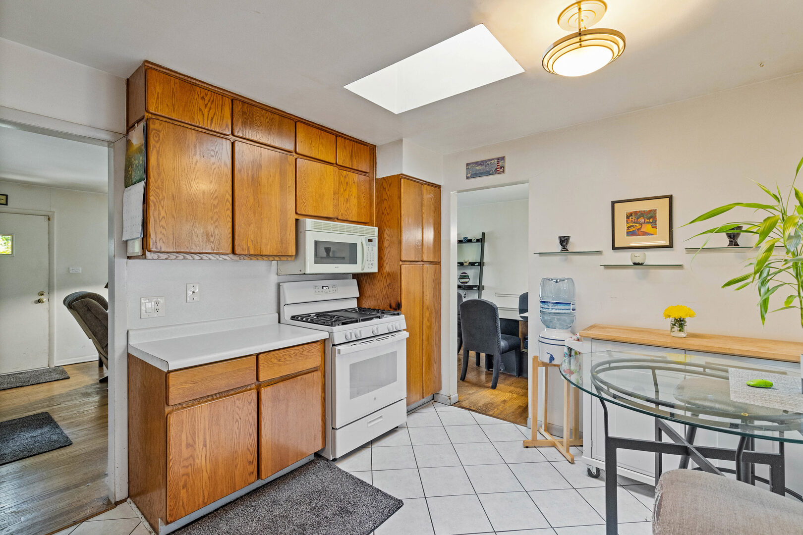 608 N Eastman Drive, Mount Prospect, IL 60056