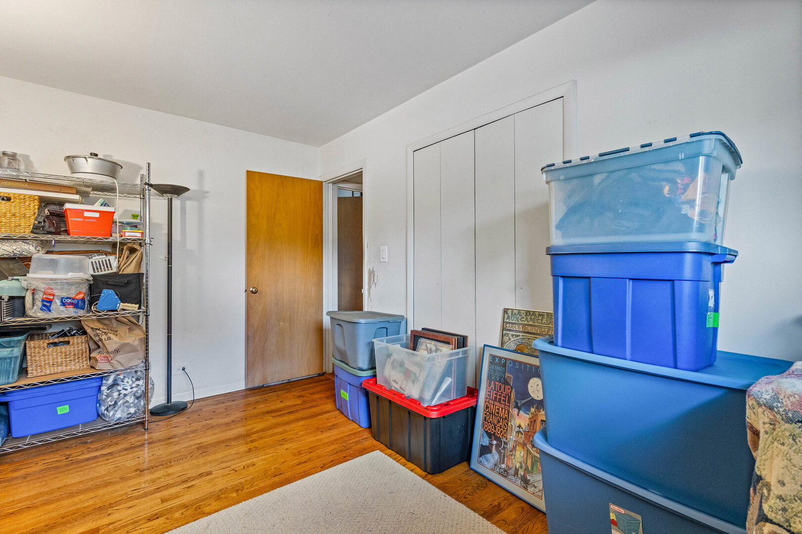 608 N Eastman Drive, Mount Prospect, IL 60056