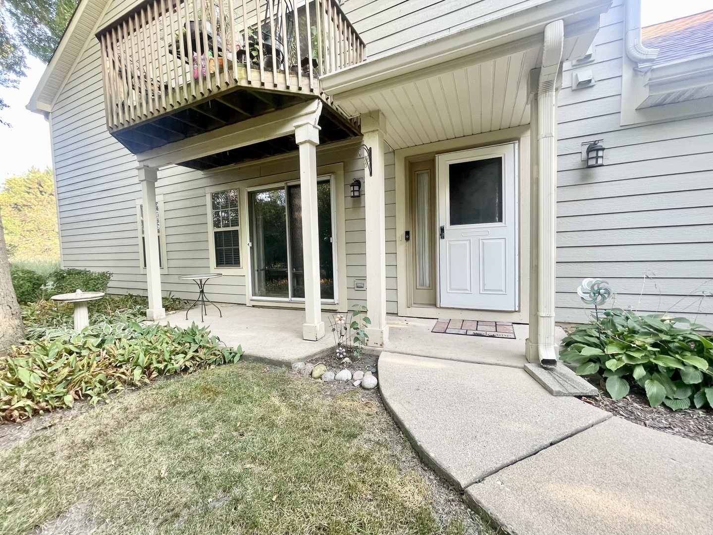 889 N Hamilton Court, Palatine, IL 60067