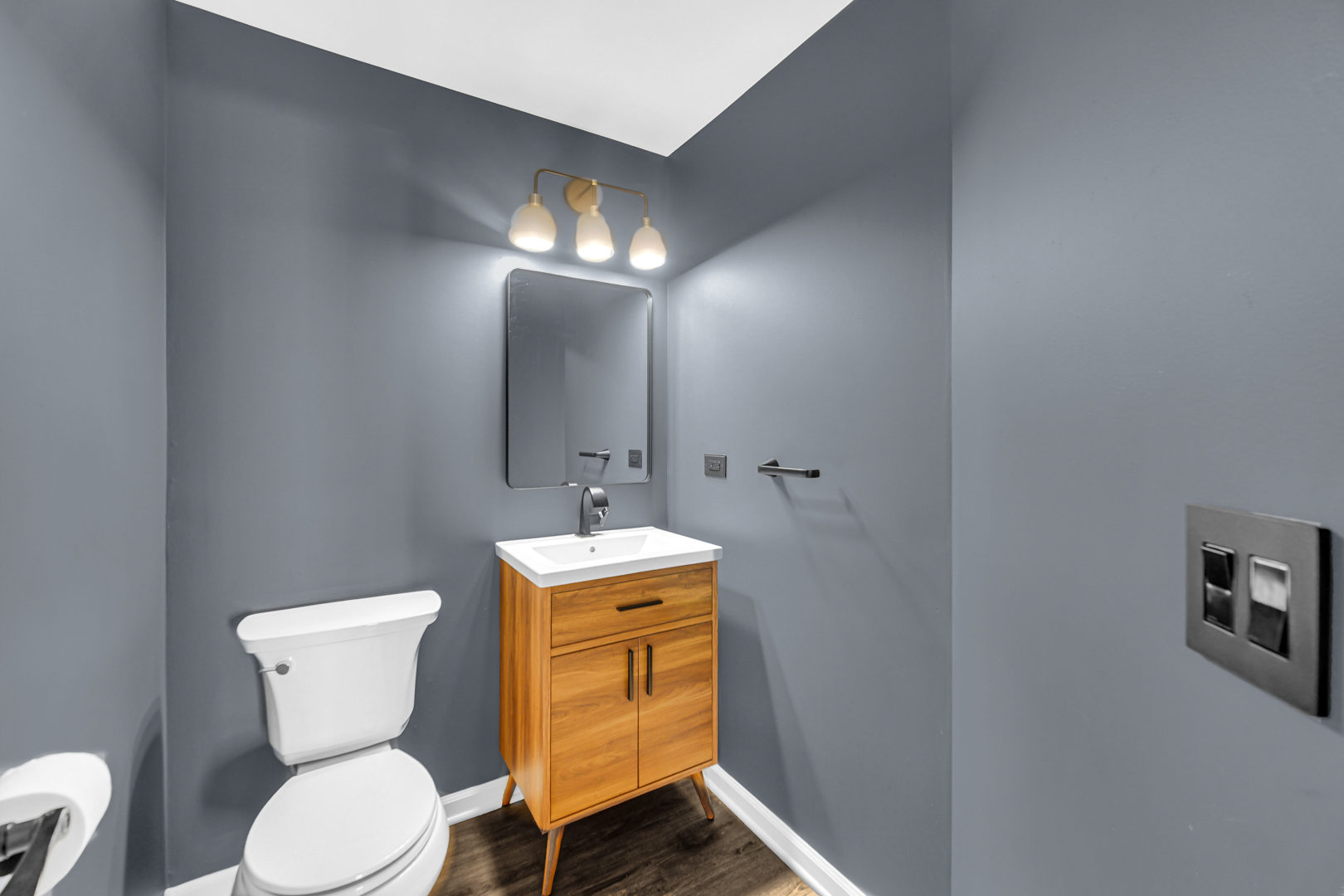 121 W Park Avenue #A, Sugar Grove, IL 60554