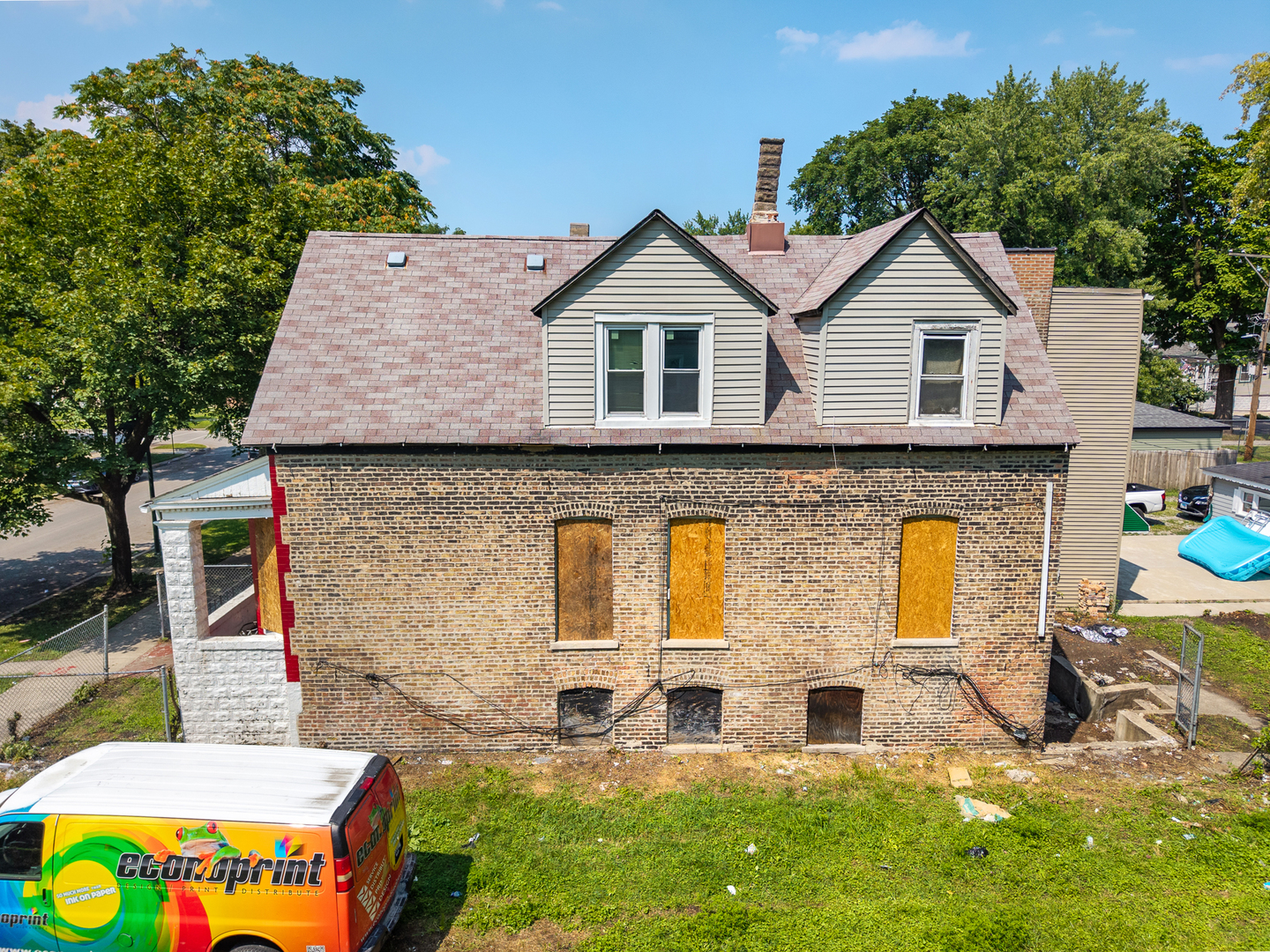 5811 S Bishop Street, Chicago, IL 60636