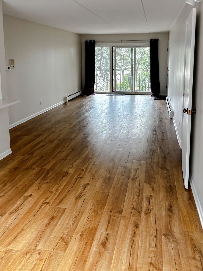 1003 S Euclid Avenue #3W, Elmhurst, IL 60126
