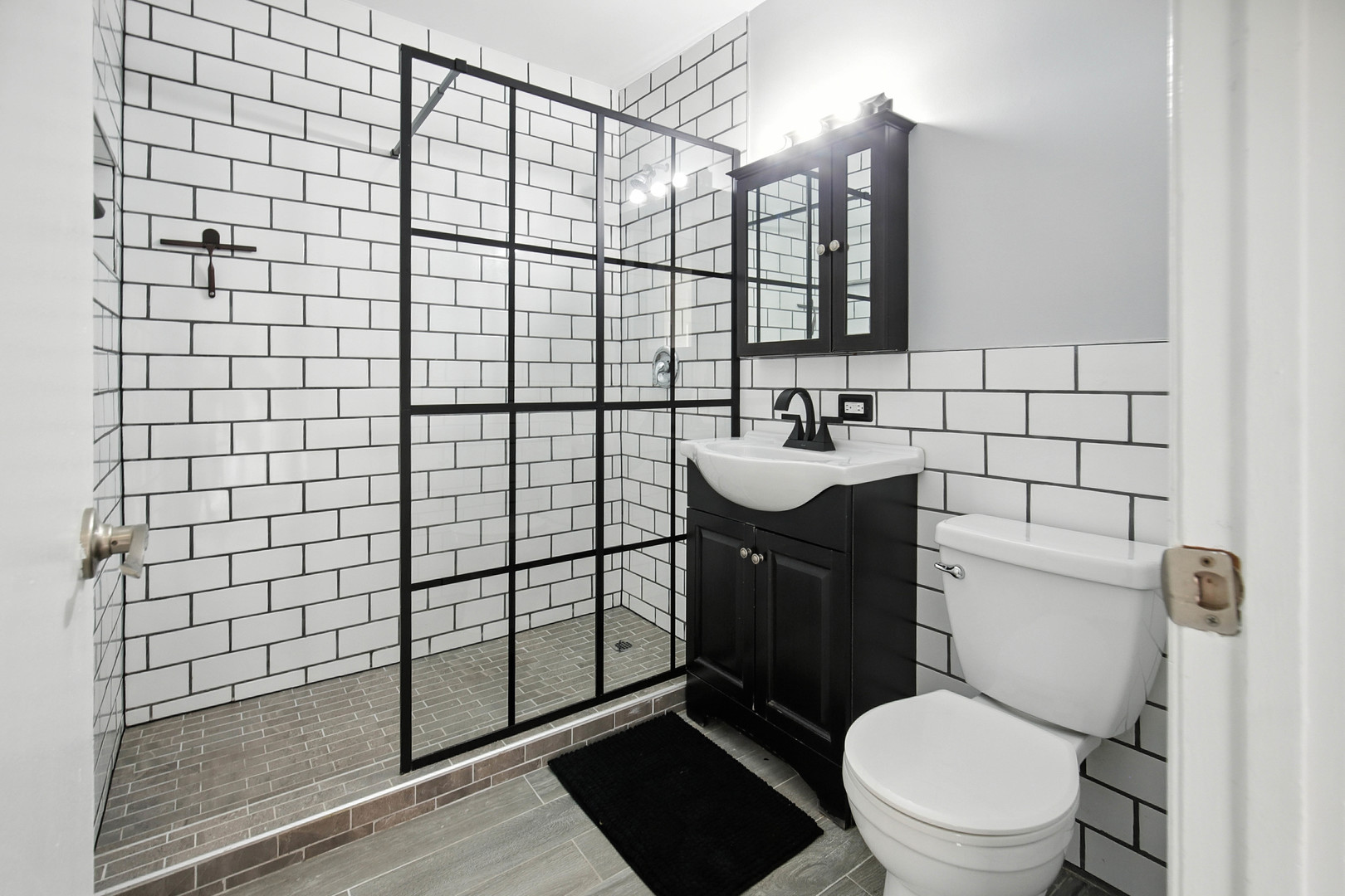 2502 ALGONQUIN Road #2, Rolling Meadows, IL 60008