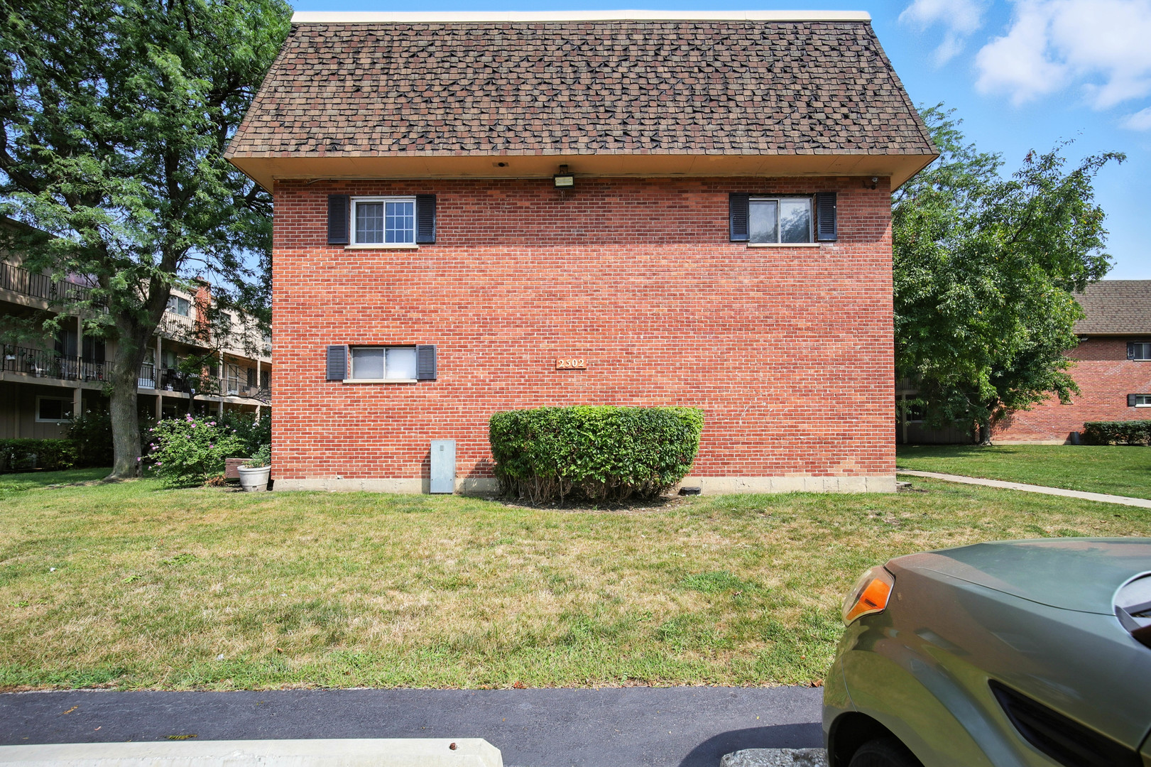 2502 ALGONQUIN Road #2, Rolling Meadows, IL 60008