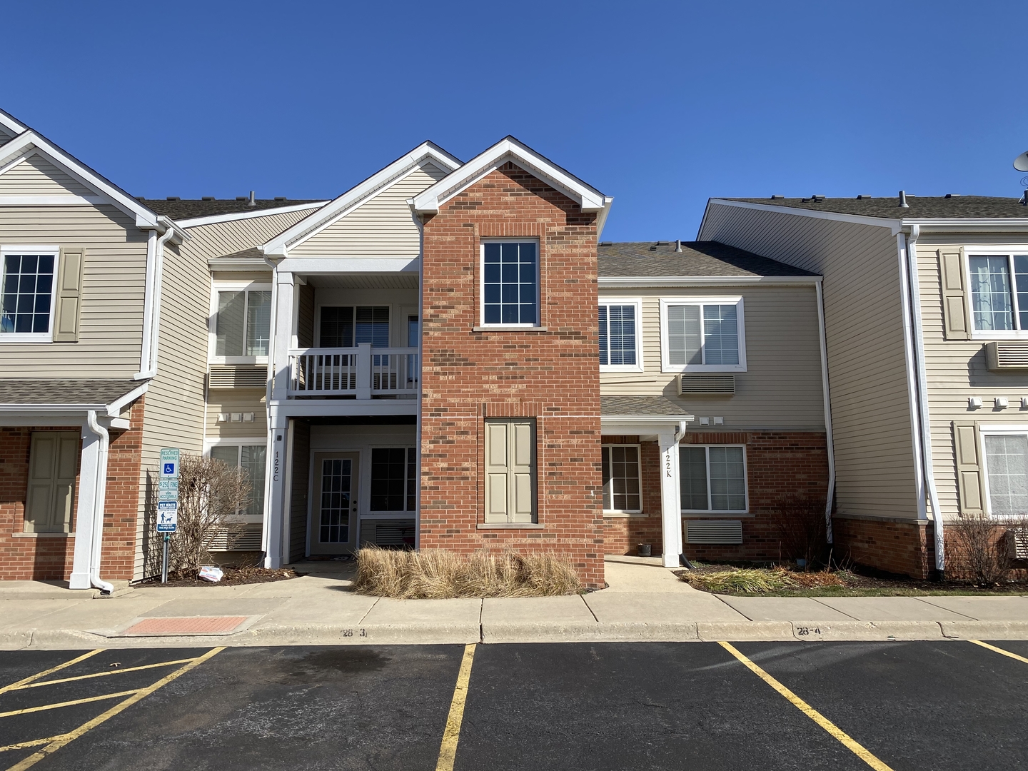 122 Bertram Drive #K, Yorkville, IL 60560