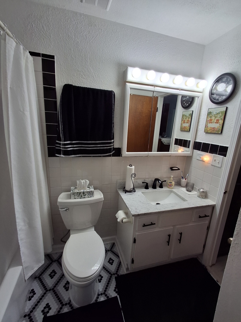 1244 Nova Court #1244, Wheeling, IL 60090