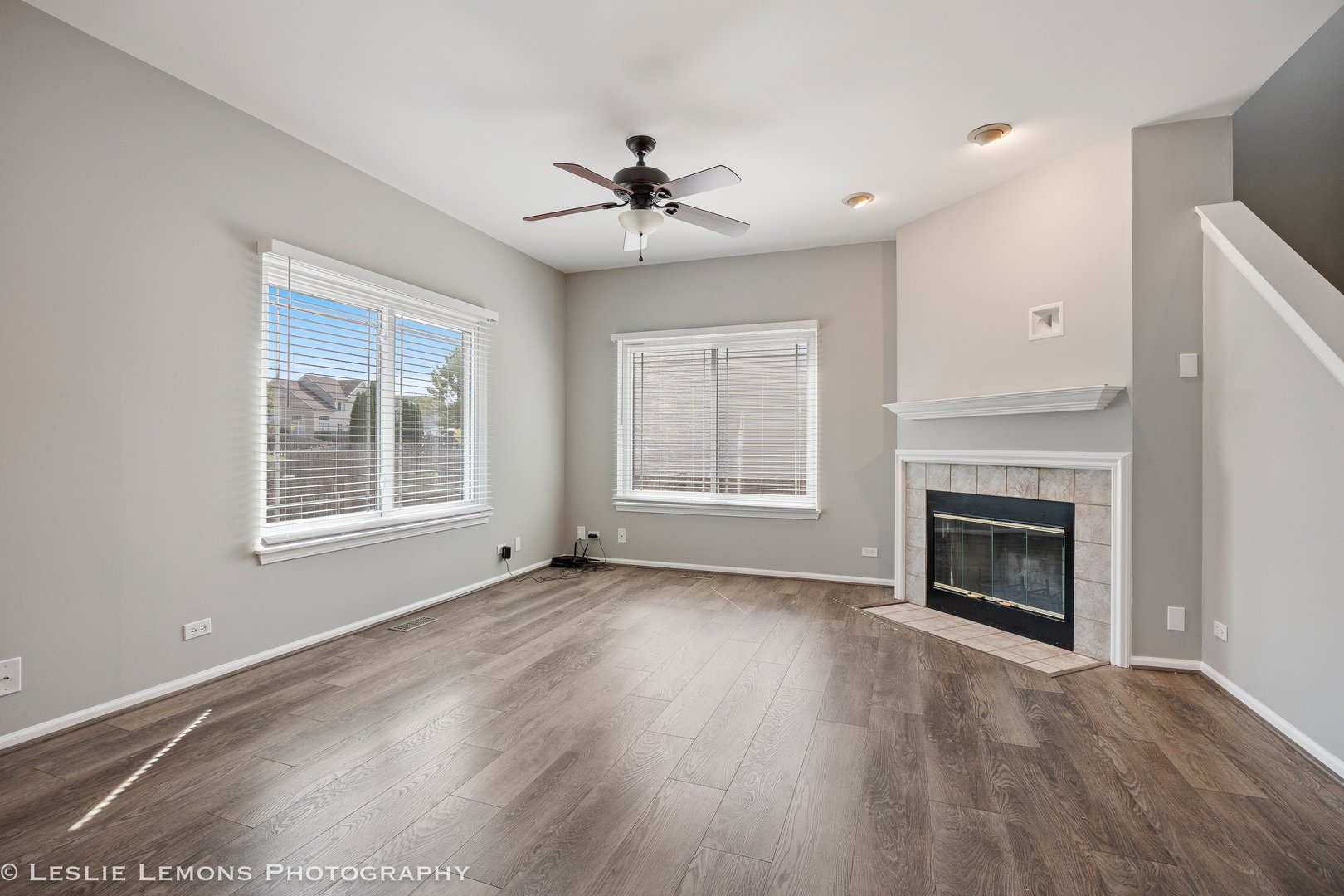 6 Flowerfield Court, Lake In The Hills, IL 60156
