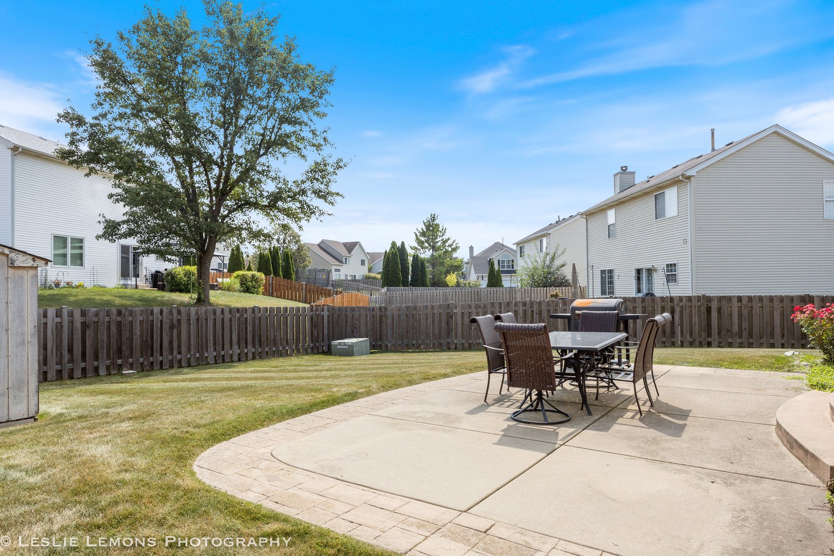 6 Flowerfield Court, Lake In The Hills, IL 60156