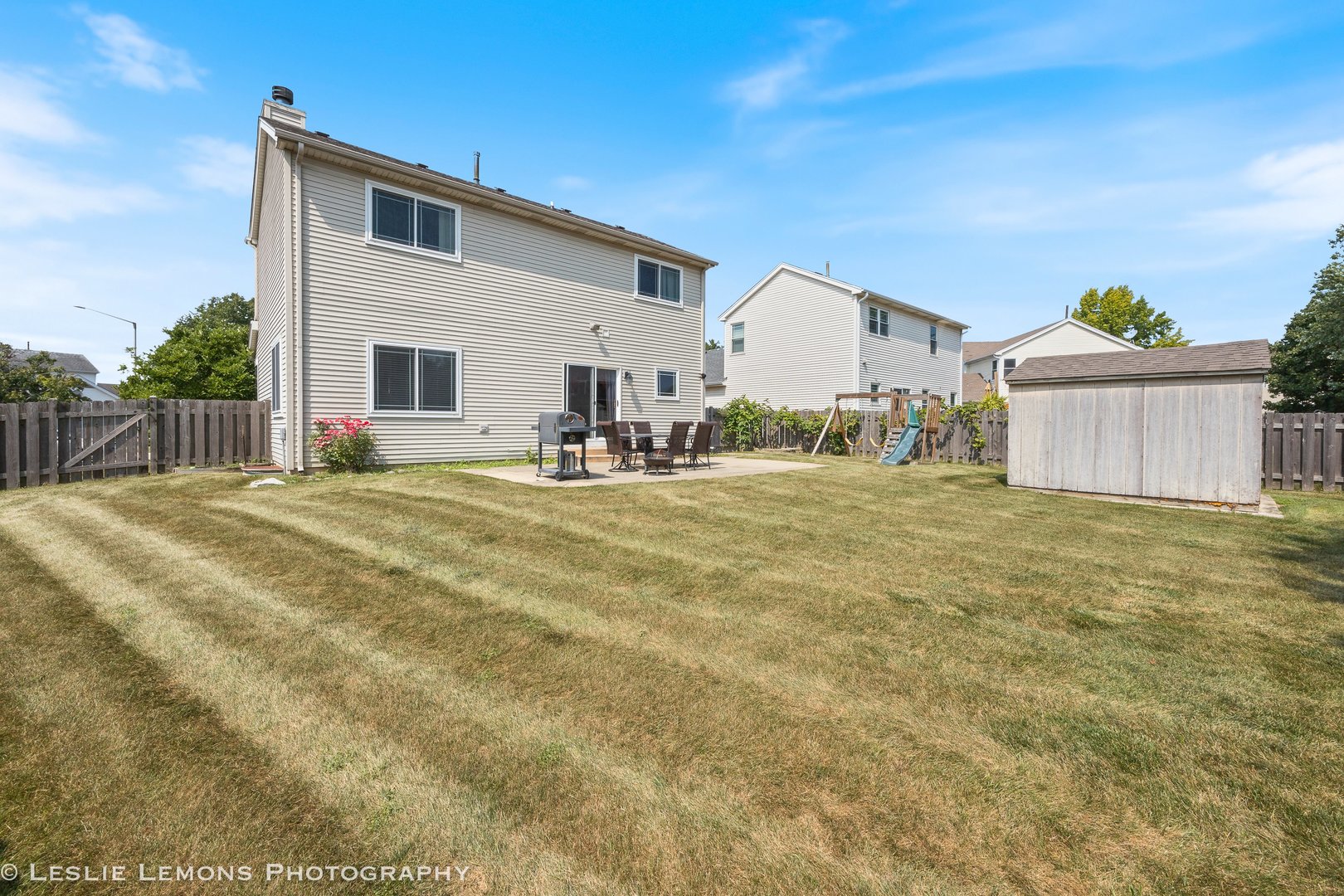 6 Flowerfield Court, Lake In The Hills, IL 60156