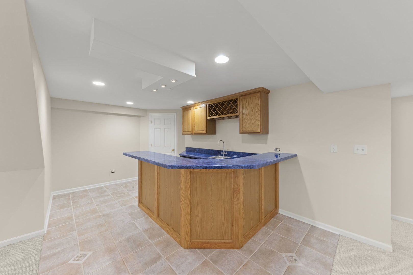 4112 SCHILLINGER Drive, Naperville, IL 60564