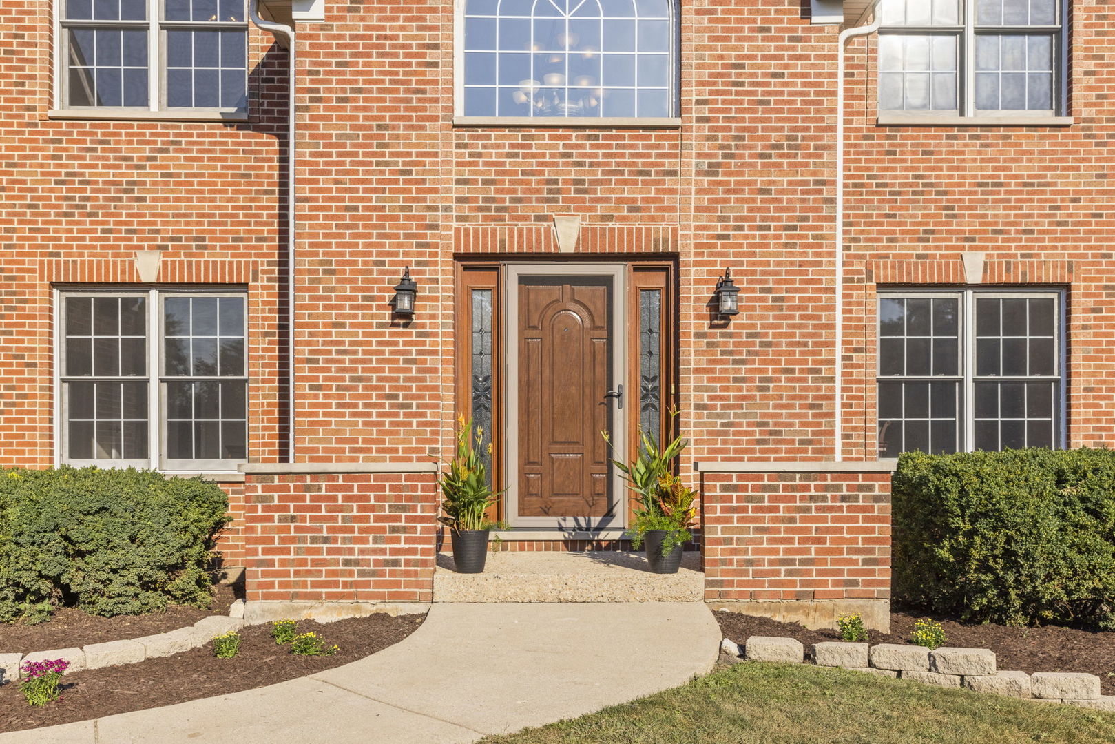 4112 SCHILLINGER Drive, Naperville, IL 60564