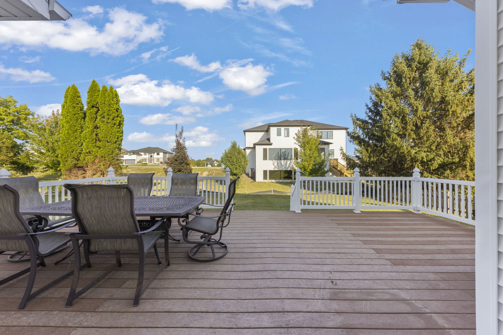 4112 SCHILLINGER Drive, Naperville, IL 60564