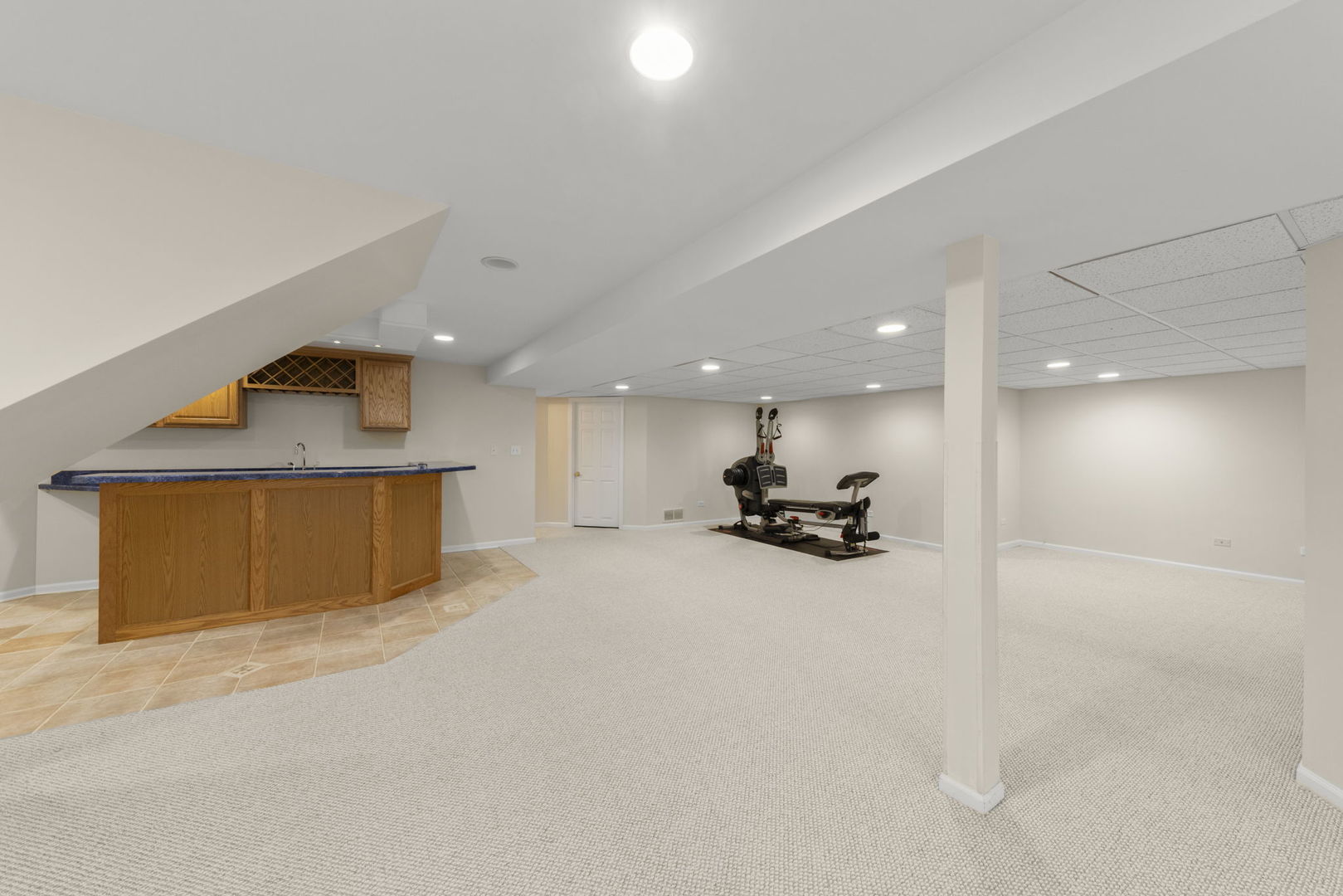 4112 SCHILLINGER Drive, Naperville, IL 60564