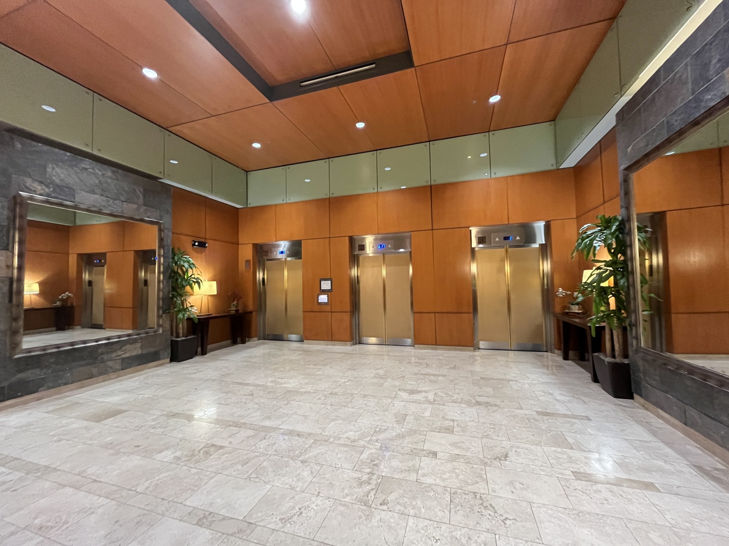 208 W Washington Street #702, Chicago, IL 60606
