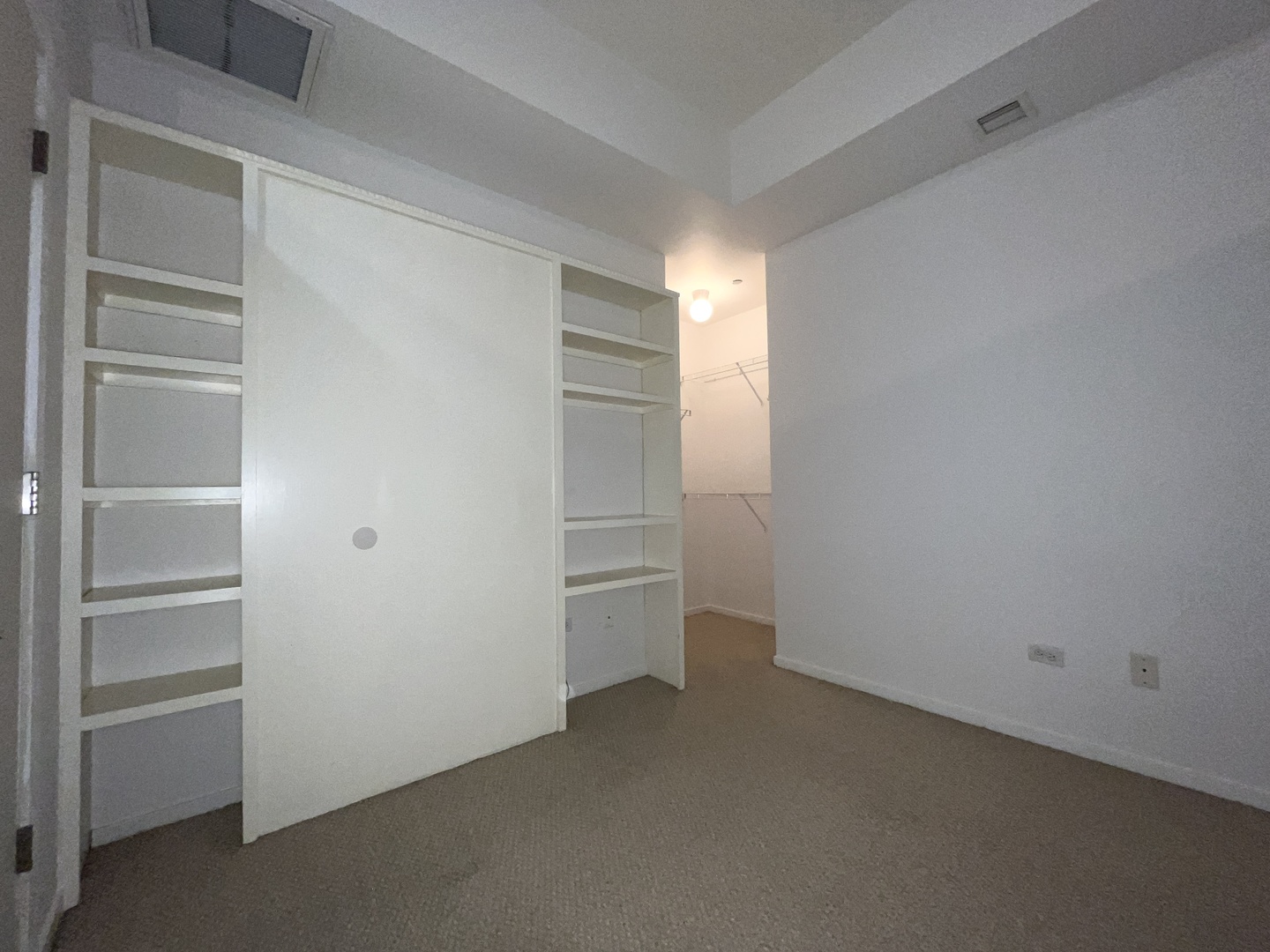 208 W Washington Street #702, Chicago, IL 60606