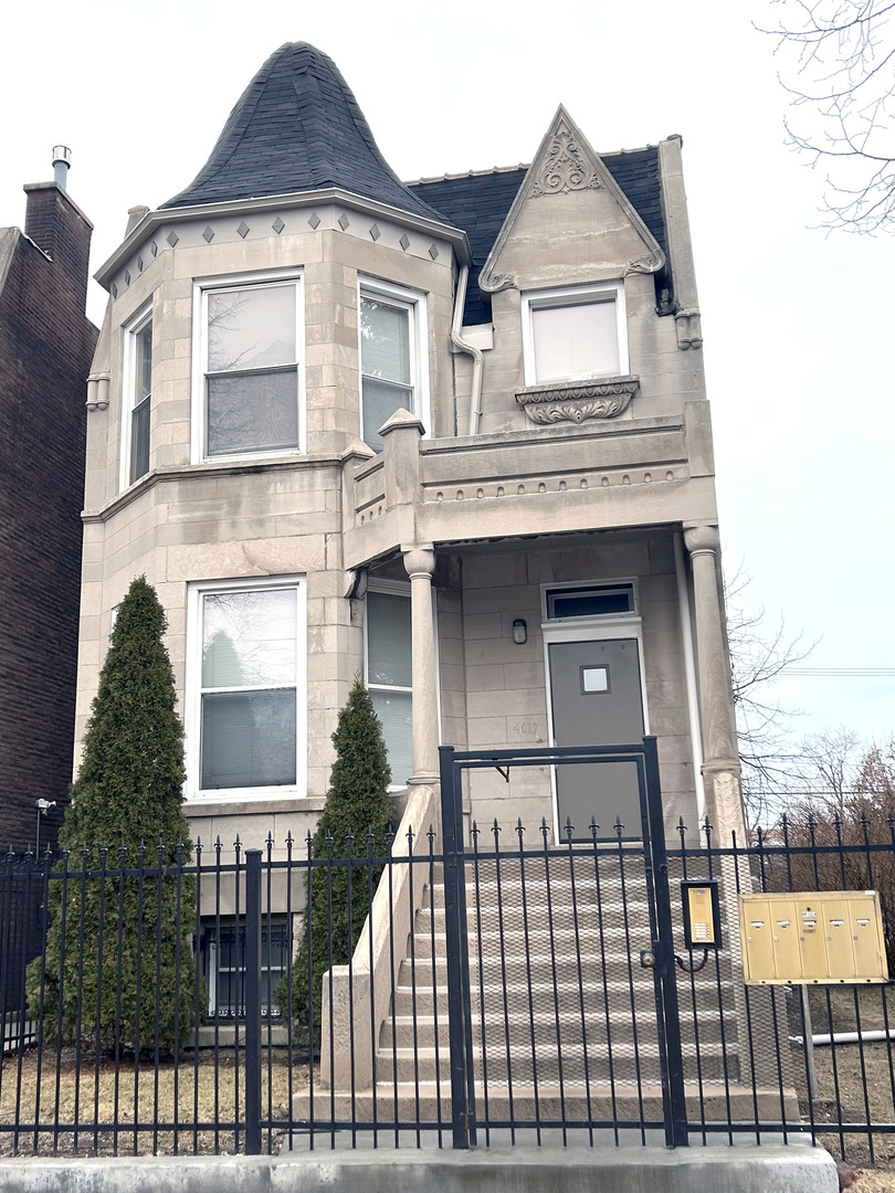 4619, 4621 S Indiana Avenue, Chicago, IL 60653
