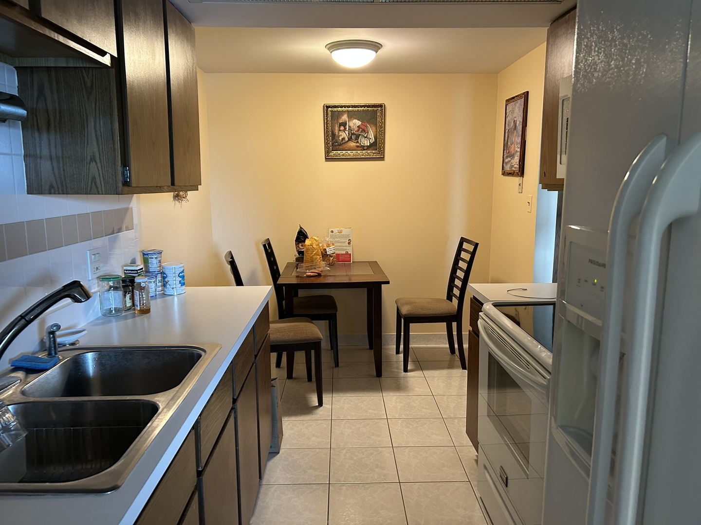 6340 Americana Drive #622, Willowbrook, IL 60527