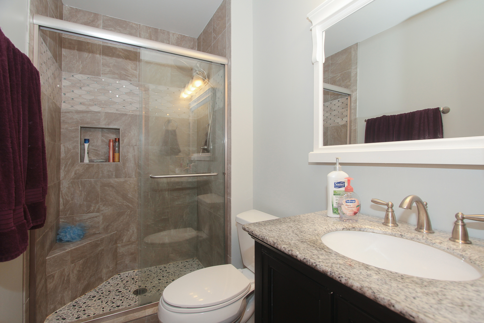 271 S WESTERN Avenue, Bartlett, IL 60103