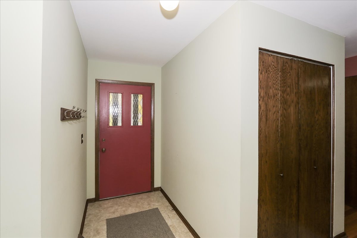 416 W NORTH Avenue, Bartlett, IL 60103