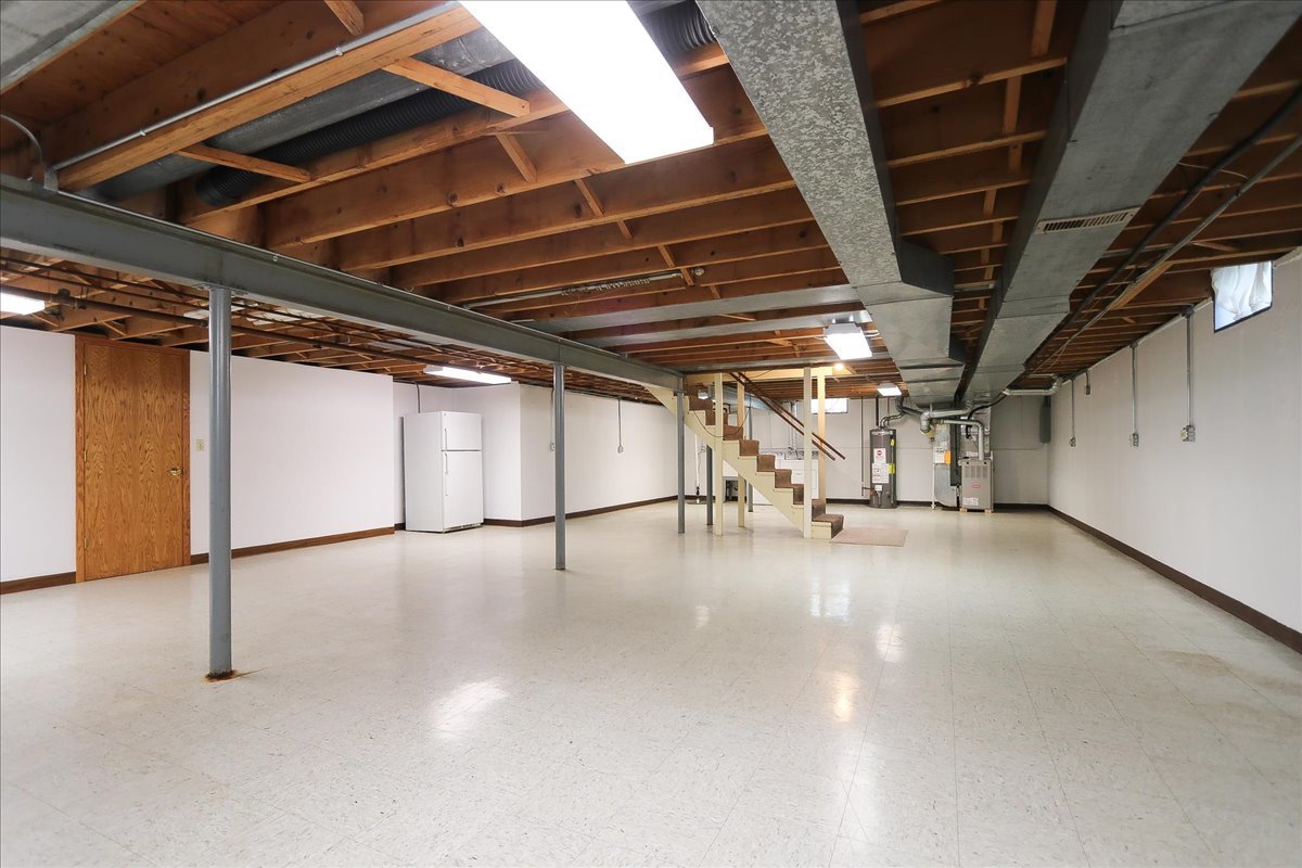 416 W NORTH Avenue, Bartlett, IL 60103
