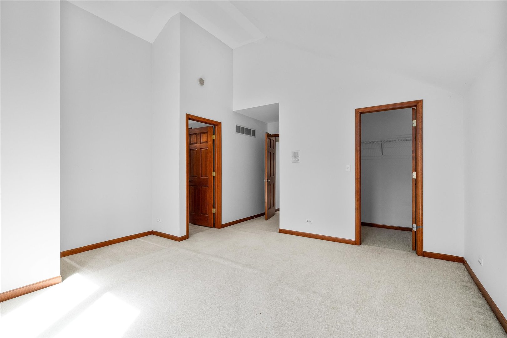 1804 Princess Circle, Naperville, IL 60564