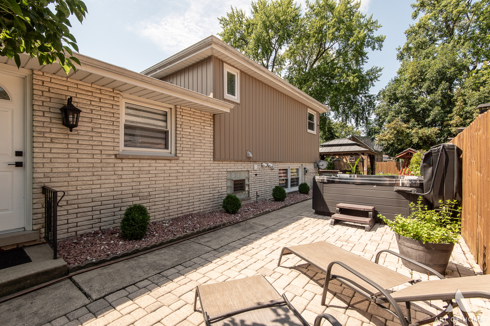 9108 Moody Avenue, Oak Lawn, IL 60453