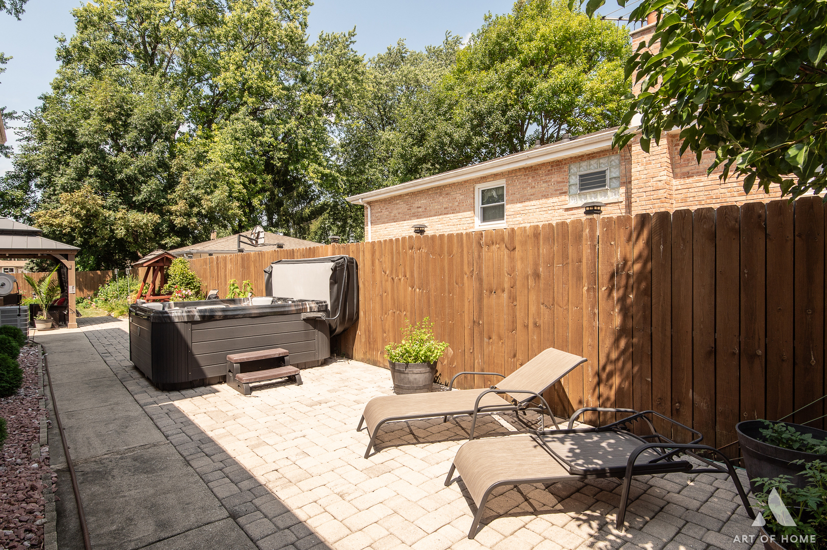 9108 Moody Avenue, Oak Lawn, IL 60453